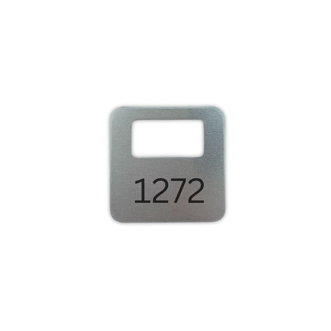 Jeton vestiaire numéroté en aluminium argenté 35 x 35 personnalisé - par pièce