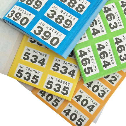Carnets avec tickets de tombola et tickets de vestiaire avec 6000 numéros doubles