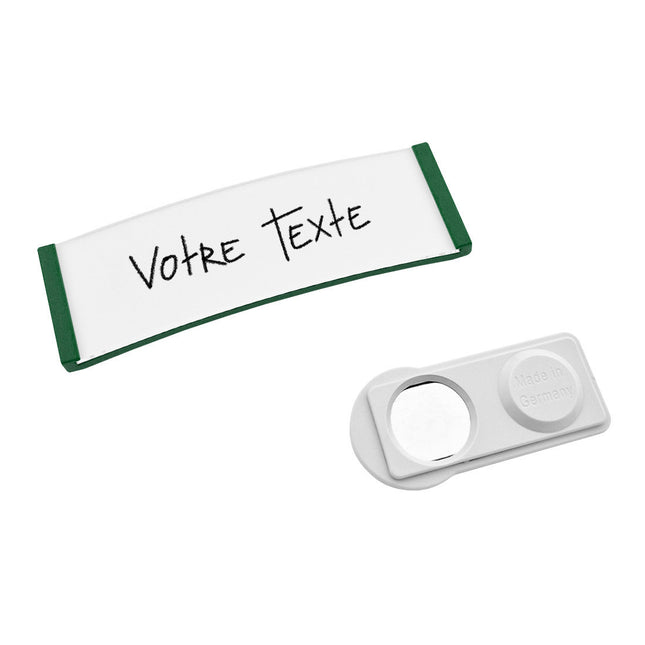 Badge nominatif vert vierge Polar avec aimant - par pièce