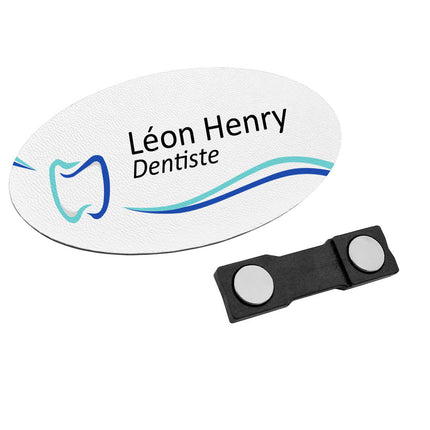 Badge nominatif en plastique avec propre texte - dentiste - 85 x 45 mm - par pièce