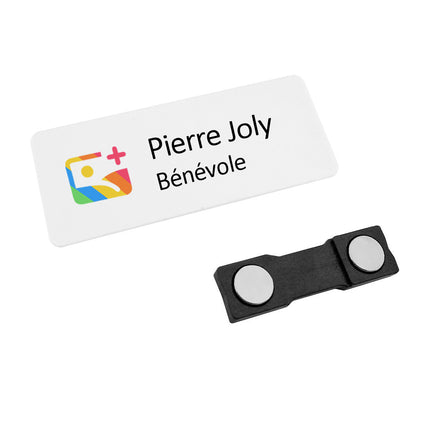 Badge nominatif personnalisé plastique Top - 72 x 30 mm - par pièce