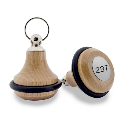 Porte-clés hôtel Belly Wood marron clair - 65 x 38 mm - bois - par pièce