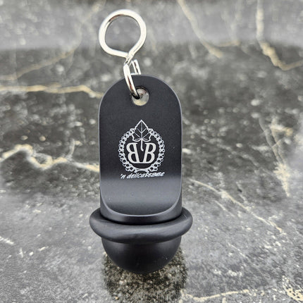Porte-clés hôtel Mini Classic noir personnalisé - aluminium - 60 x 25 mm - par pièce