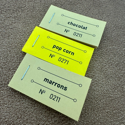 Carnet de tickets avec propre texte - 810 tickets