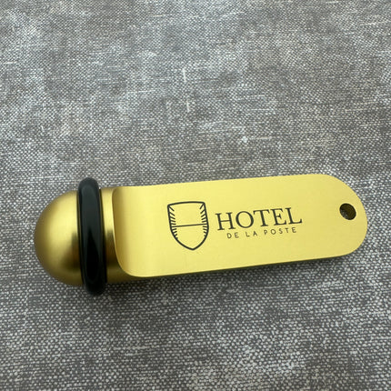 Porte-clés hôtel Big Classic or personnalisé - aluminium - 105 x 30 mm - par pièce