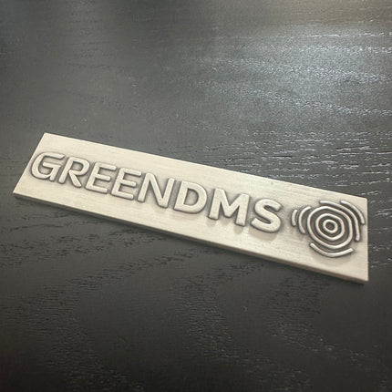 Logo métallique - 80 x 19 mm - par pièce