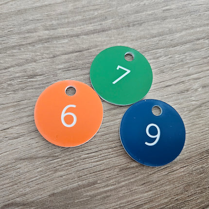 Porte-clés acrylique numéroté rond - par pièce