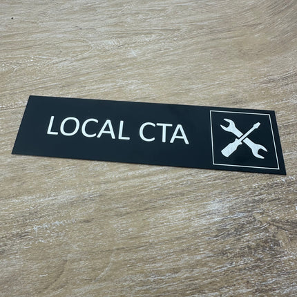 Plaque de porte Local CTA - aluminium noir  - 165 x 45 mm