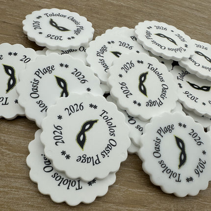 Jetons personnalisés blancs en vague - 38 x 38 mm - 100 pièces